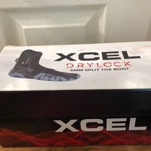 Xcel Split Toe Surf booties